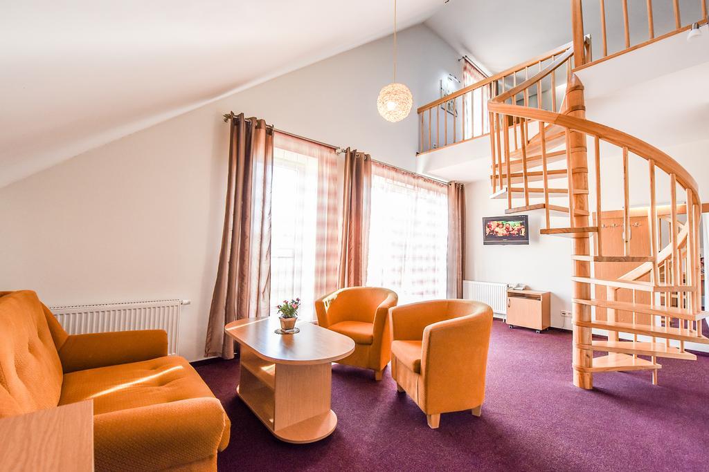 Muza Hotel Palanga Exterior photo